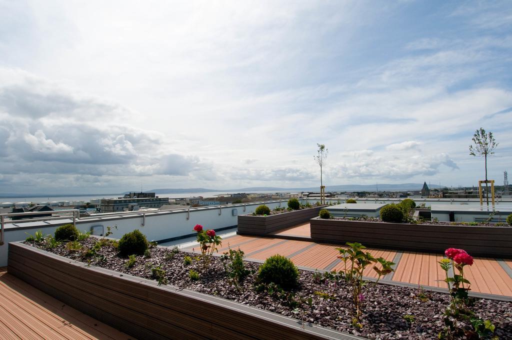 The Western Citypoint Apartments Galway Exteriér fotografie