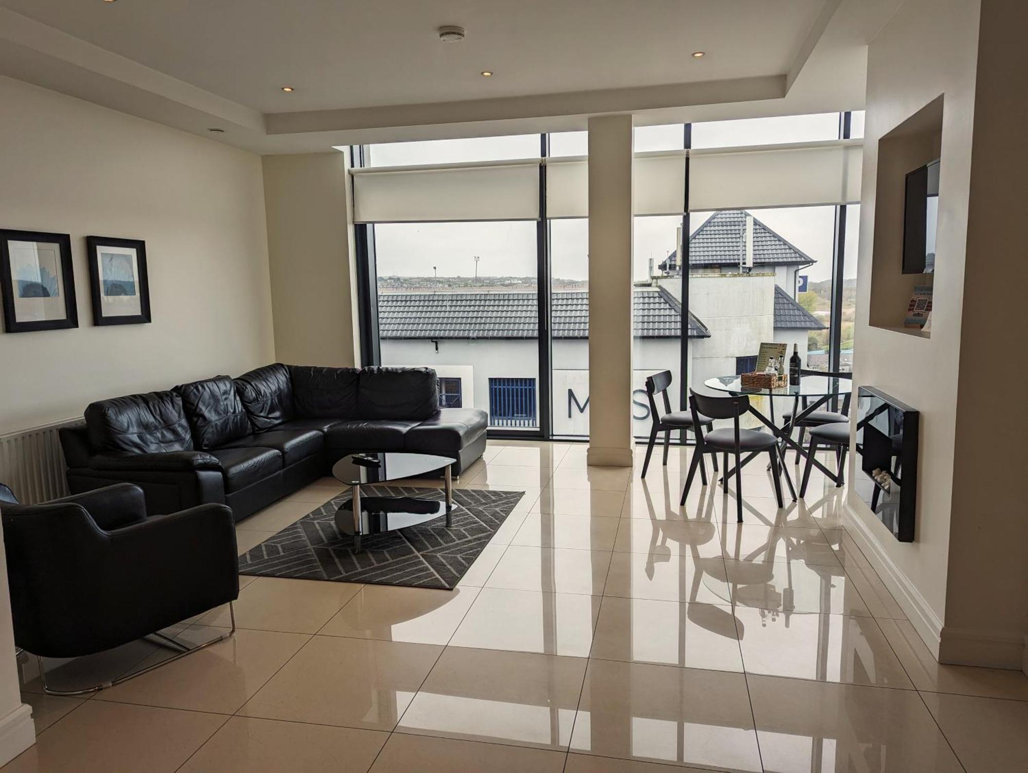 The Western Citypoint Apartments Galway Exteriér fotografie