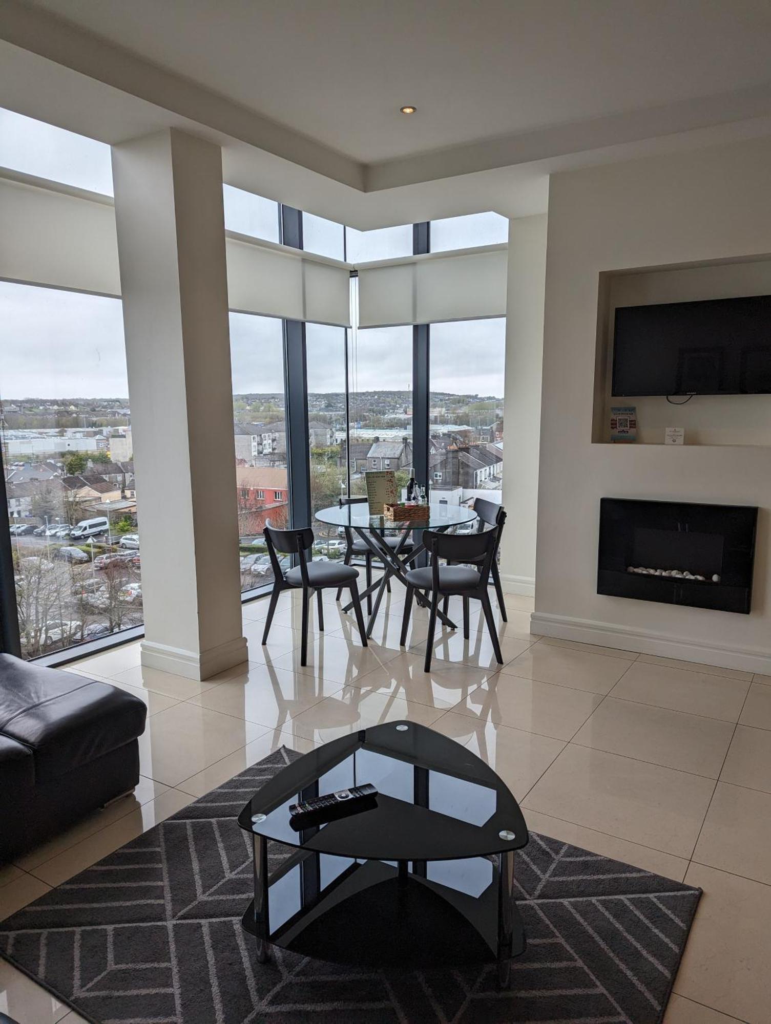 The Western Citypoint Apartments Galway Exteriér fotografie