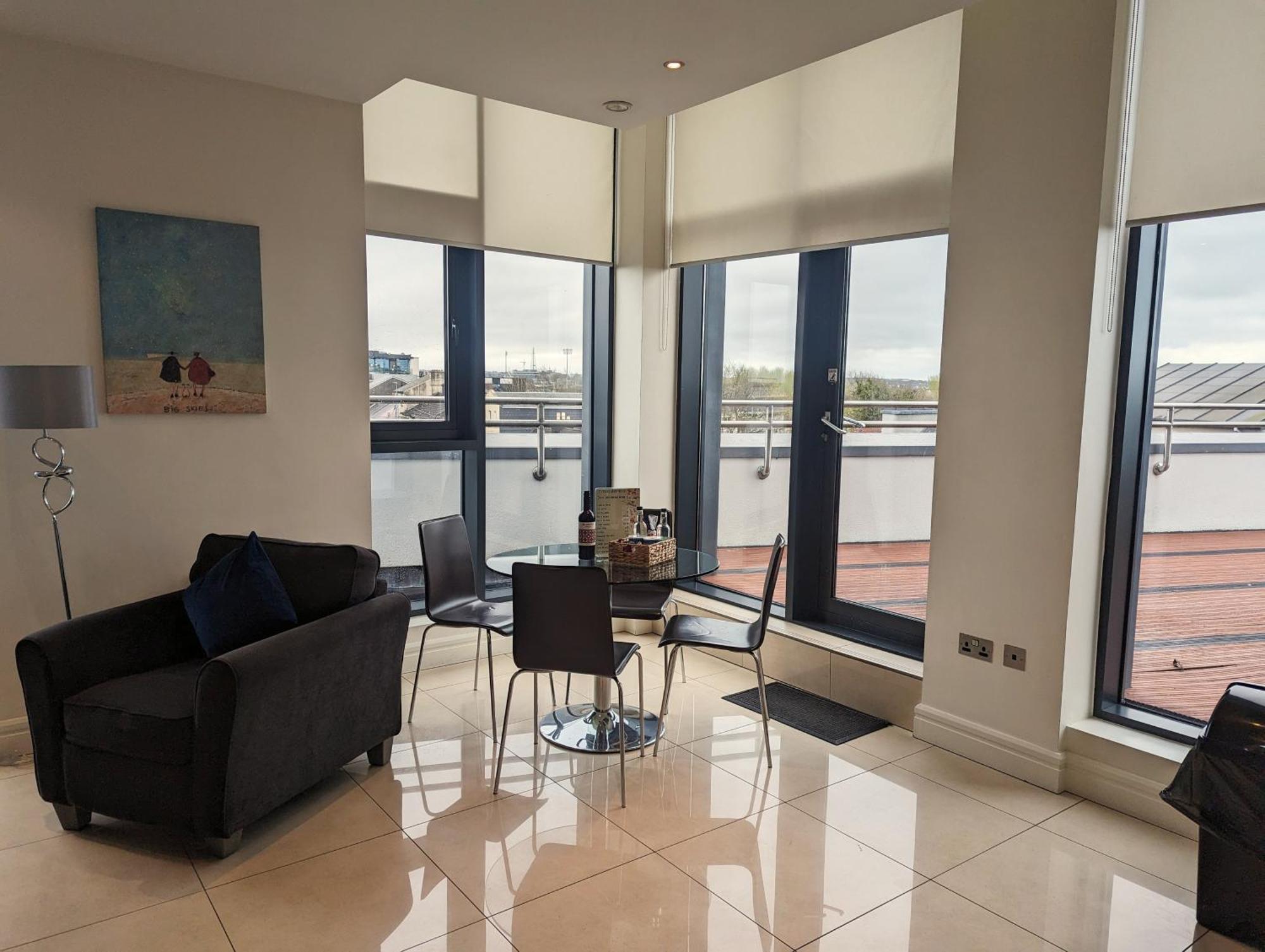 The Western Citypoint Apartments Galway Exteriér fotografie