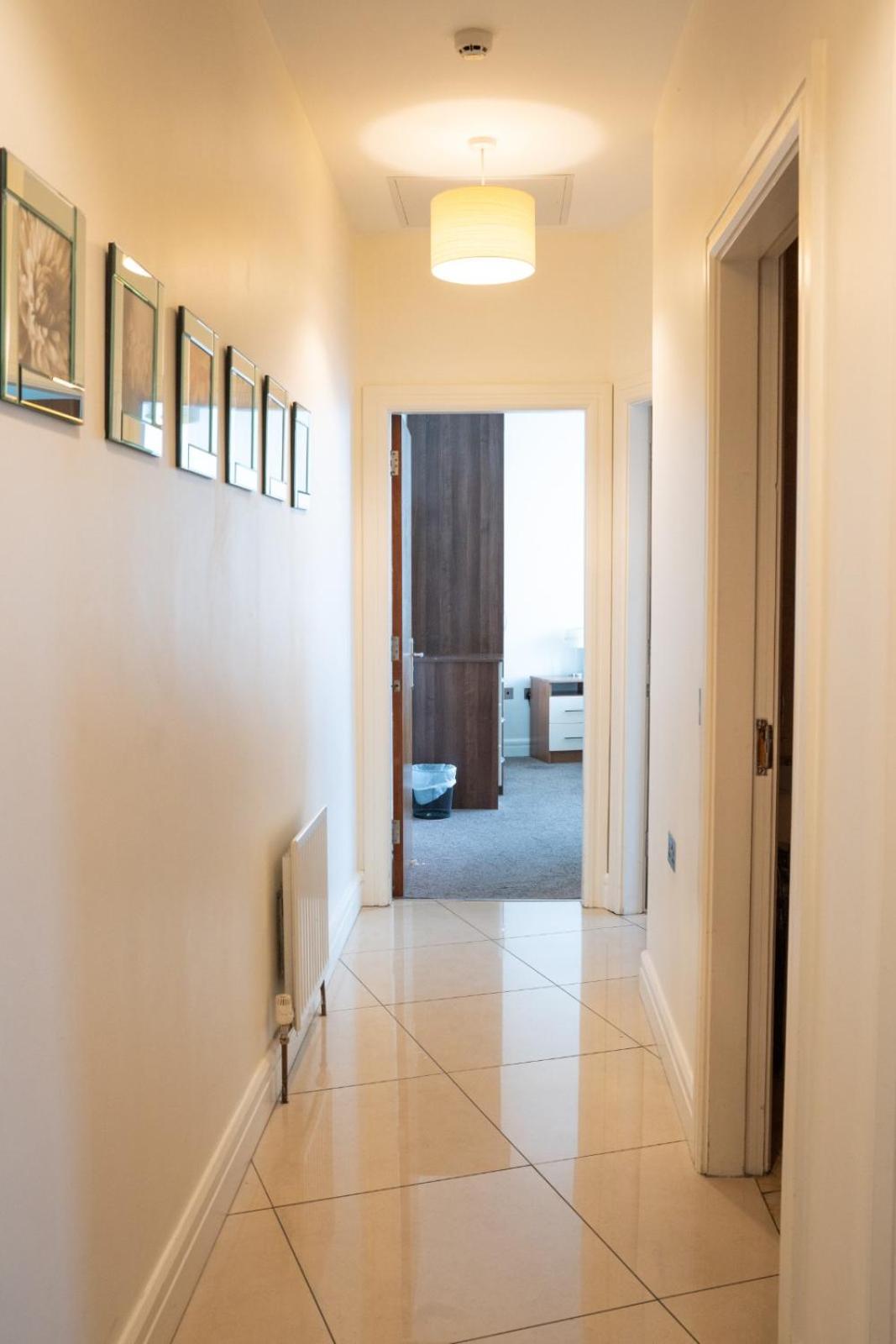 The Western Citypoint Apartments Galway Exteriér fotografie