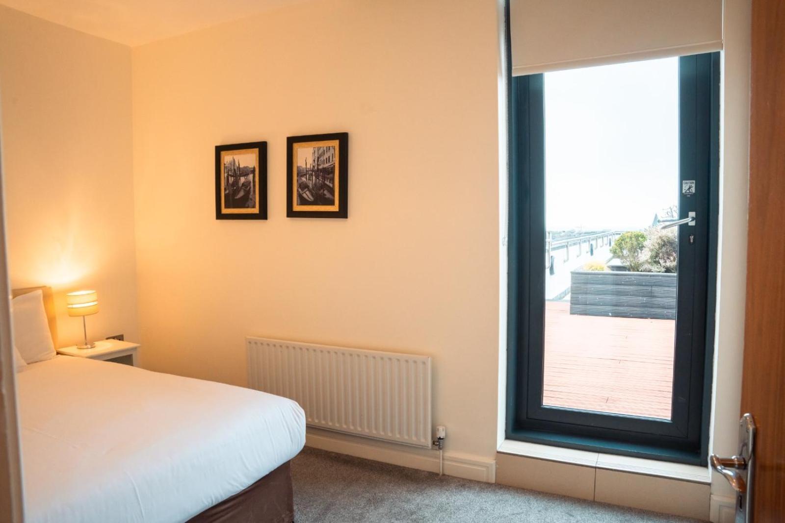 The Western Citypoint Apartments Galway Exteriér fotografie